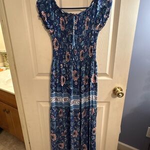 Boho Floral Smocked Maxi Dress - Blue